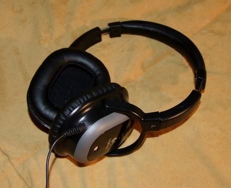 Logitech Noise Cancelling Headphones