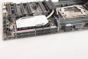 ASUS X99 Deluxe