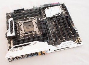 ASUS X99 Deluxe