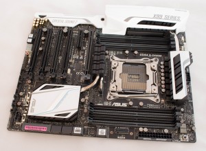 ASUS X99 Deluxe