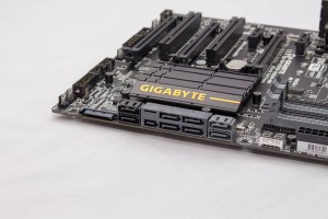 gigabyte_z97x_ud5h_bk_13