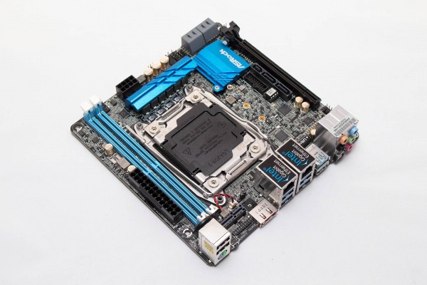 asrock_x99itx_7