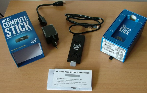 Intel_Compute_Stick_002a