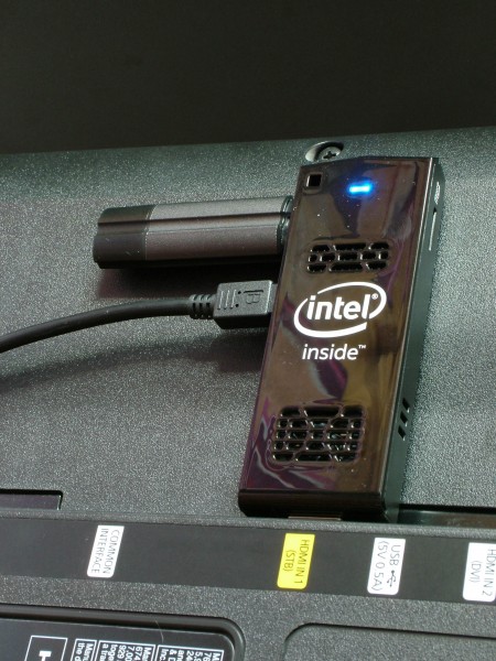 Intel_Compute_Stick_003