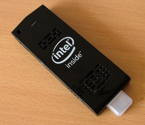 Intel_Compute_Stick_006