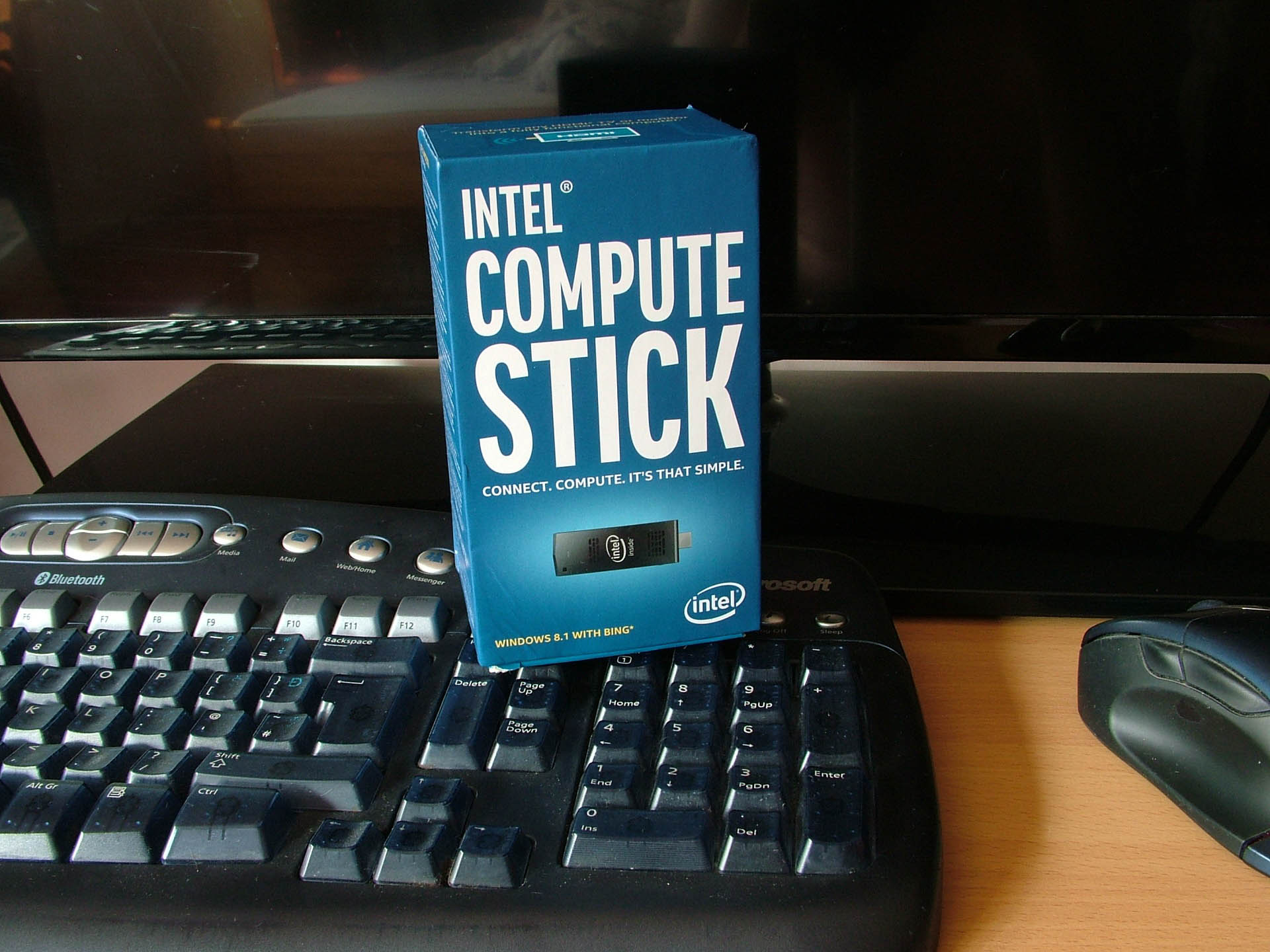 Intel Compute Stick – doslovno džepni PC