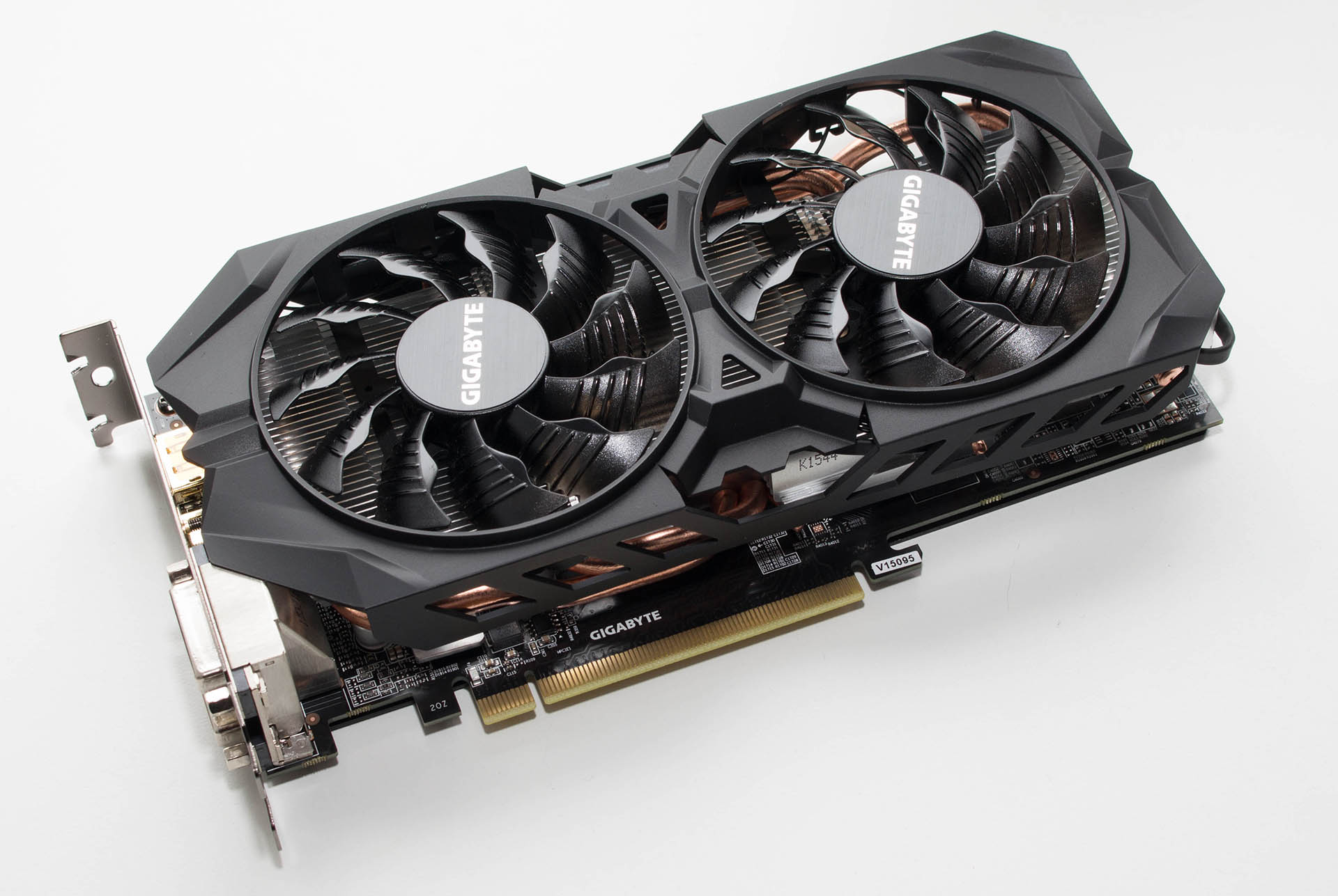 Gigabyte R9 380X Gaming G1 SOC test