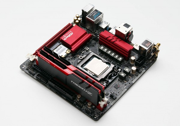 asr_z170_gaming_itx_13