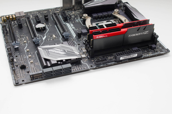 asus_z170_pg_aura_13