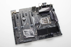 asus_z170_pg_aura_4