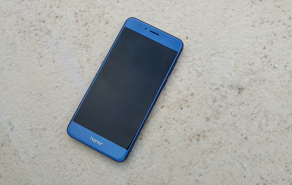 Honor 8 recenzija