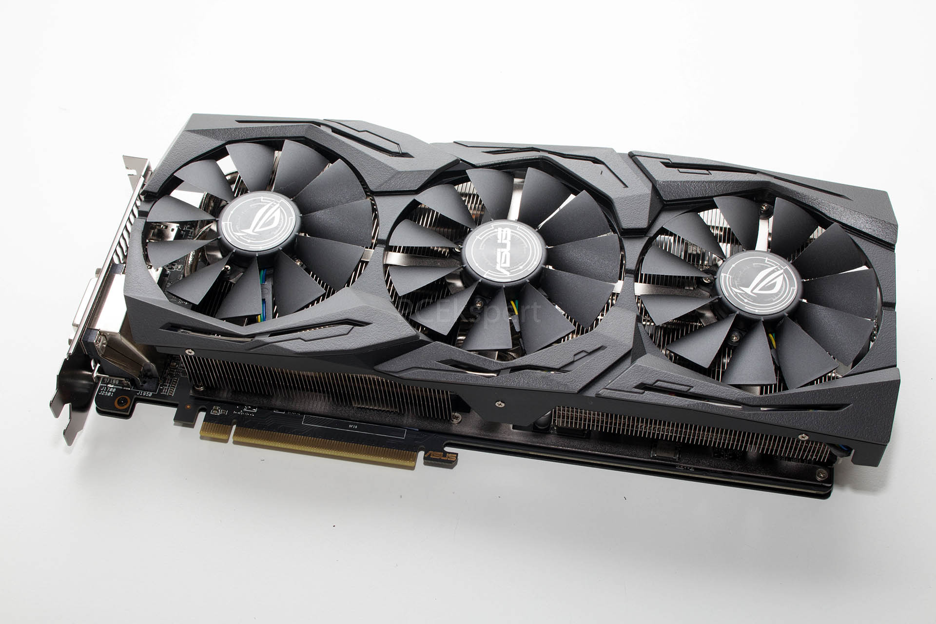 ASUS STRIX RX 580 8GB TOP Gaming recenzija i CrossFire testovi