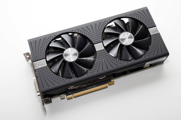 sapphire_nitro_rx580_4