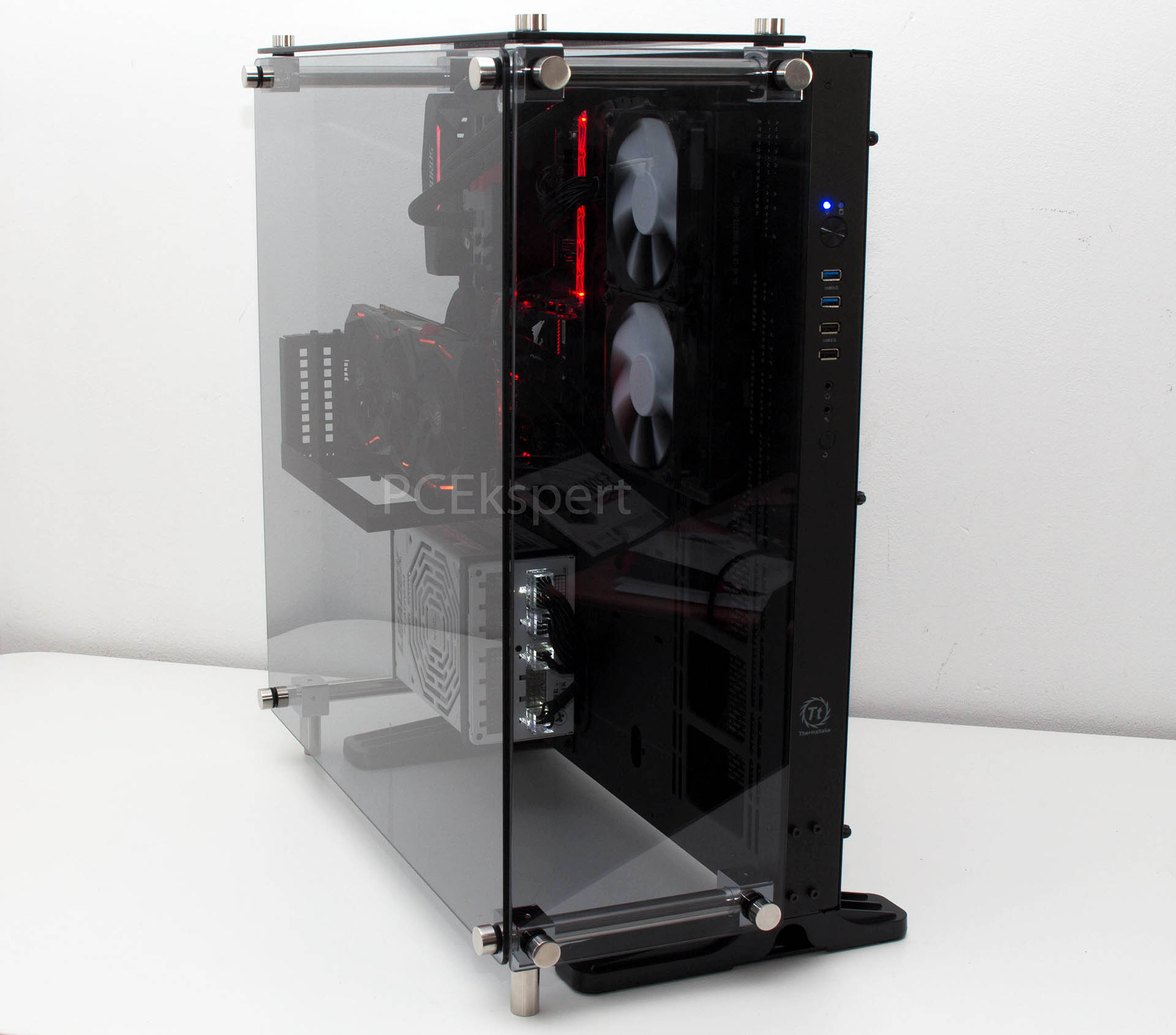 Thermaltake Core P5 Tempered Glass Edition recenzija