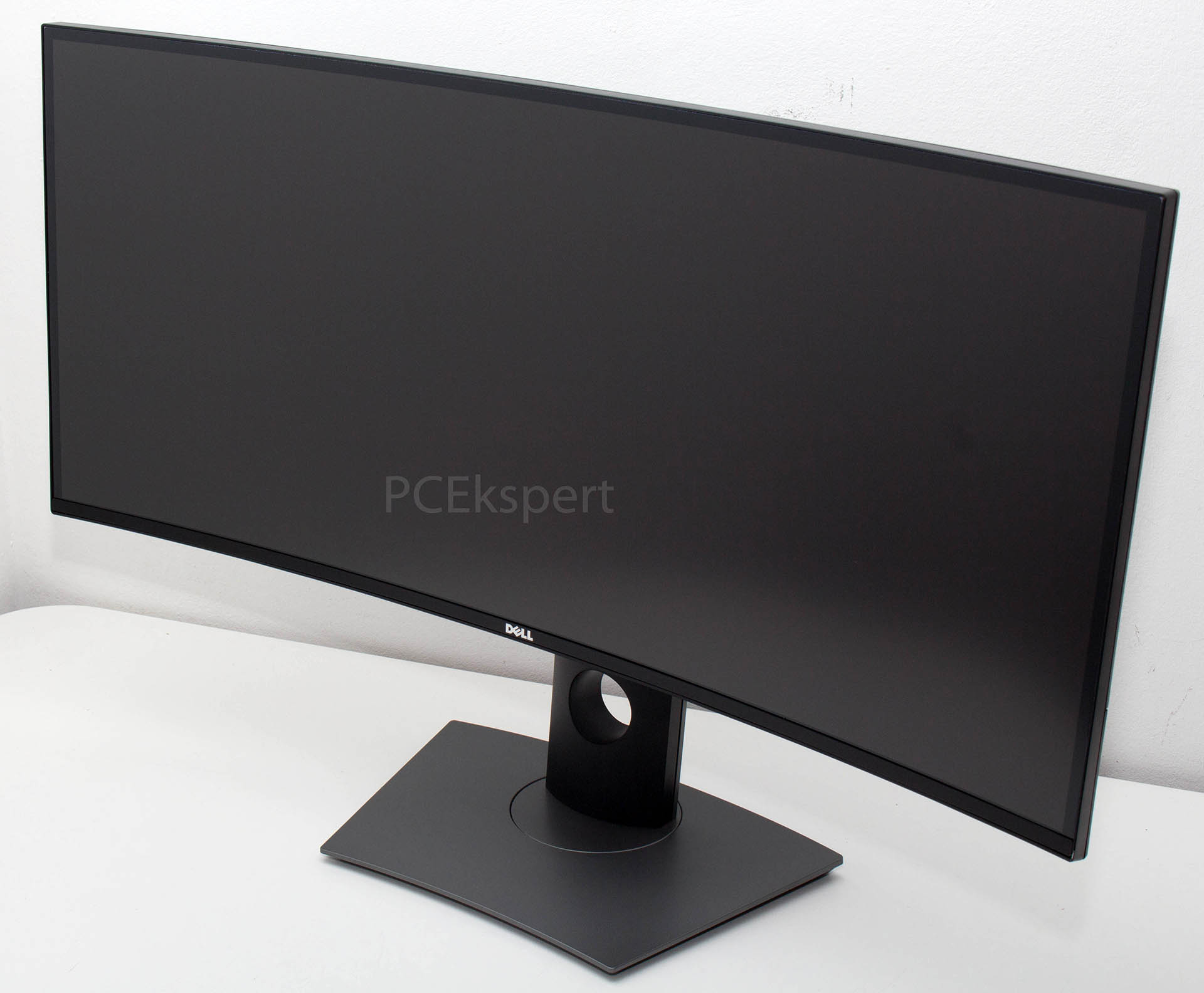 Dell UltraSharp U3417W recenzija