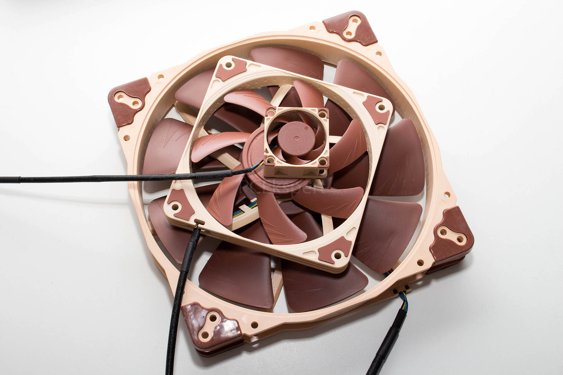 Recenzija – Noctua NF-A20, A12x15, A4x20 & accessories