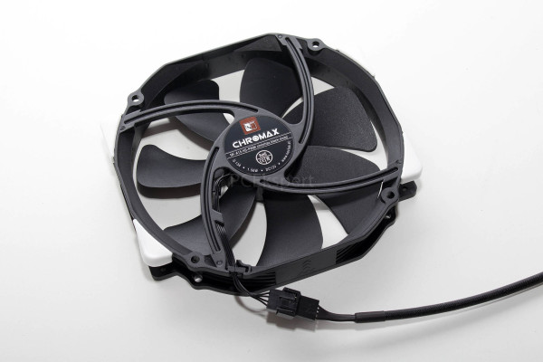 noctua_chromax_fan_a15_3