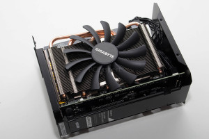 gigabyte_rx580_gaming_box_4