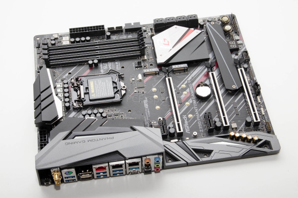 asrock_phantom_gaming_9_6