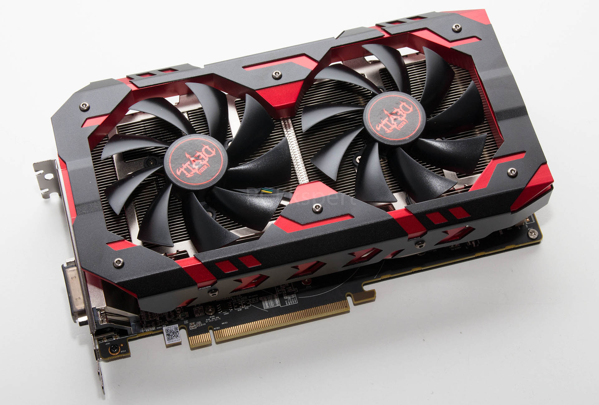 PowerColor RedDevil Radeon RX590 OC recenzija