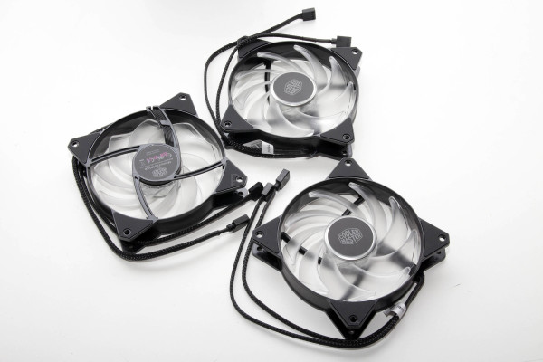 coolermaster_mf120r_addressable_6