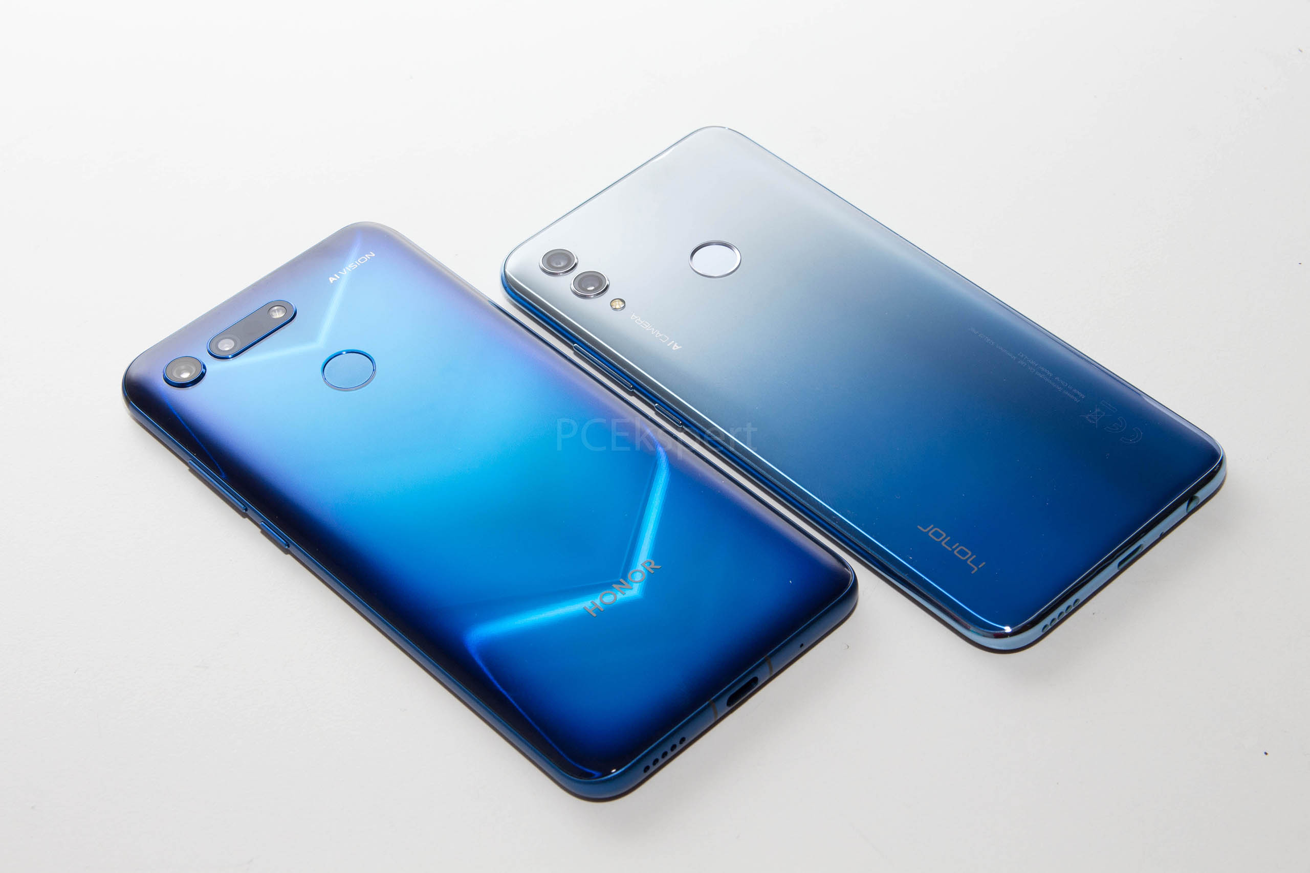 Honor View20 & 10 Lite recenzija