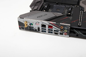 asrock_x570_phantom_gaming_x_15