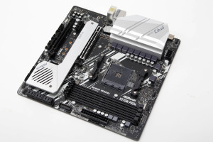 asrock_x570m_pro4_5