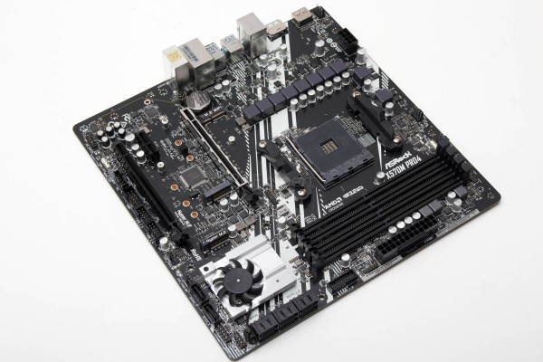 asrock_x570m_pro4_8