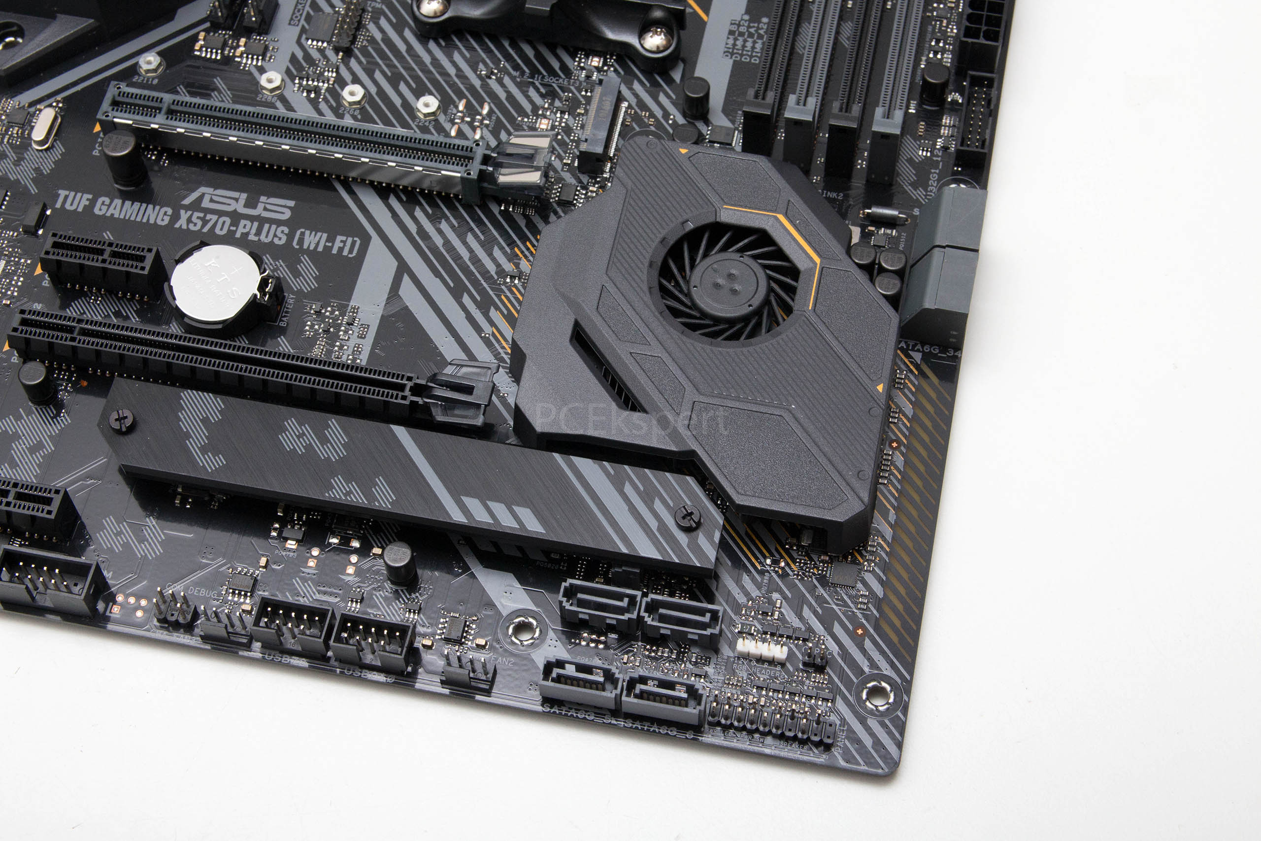 PC Ekspert - Hardware EZine - ASUS TUF Gaming X570-PLUS WiFi recenzija