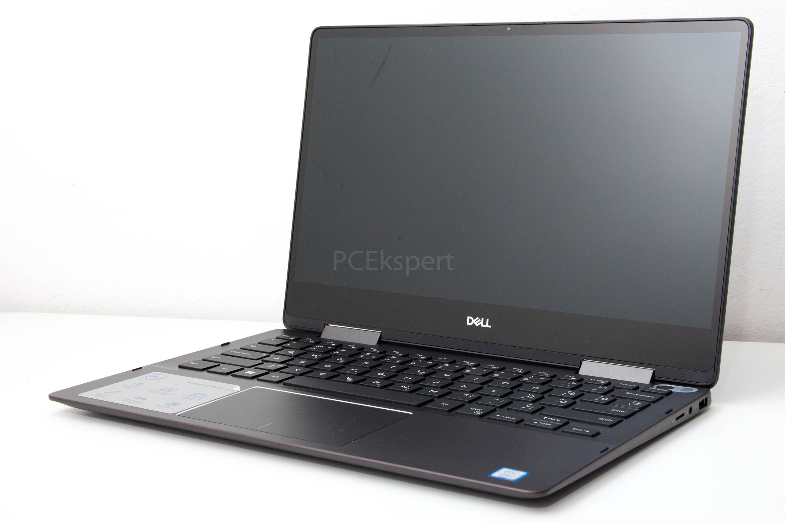 Dell Inspiron 7386 recenzija