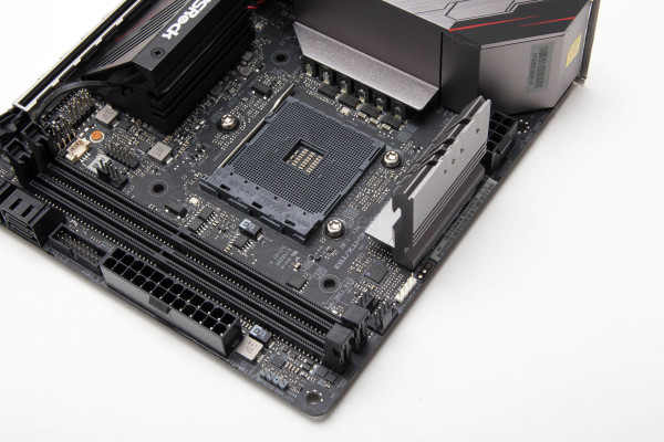 asrock_x570_gaming_itx_7