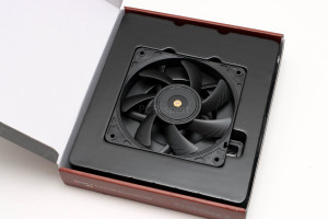 noctua_chromax.black.swap_16