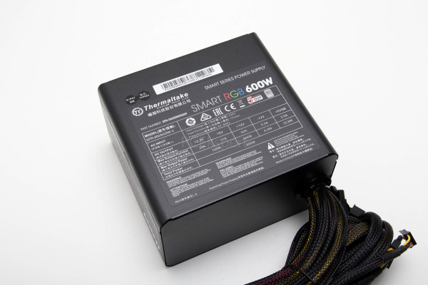 thermaltake_smart_600w_4