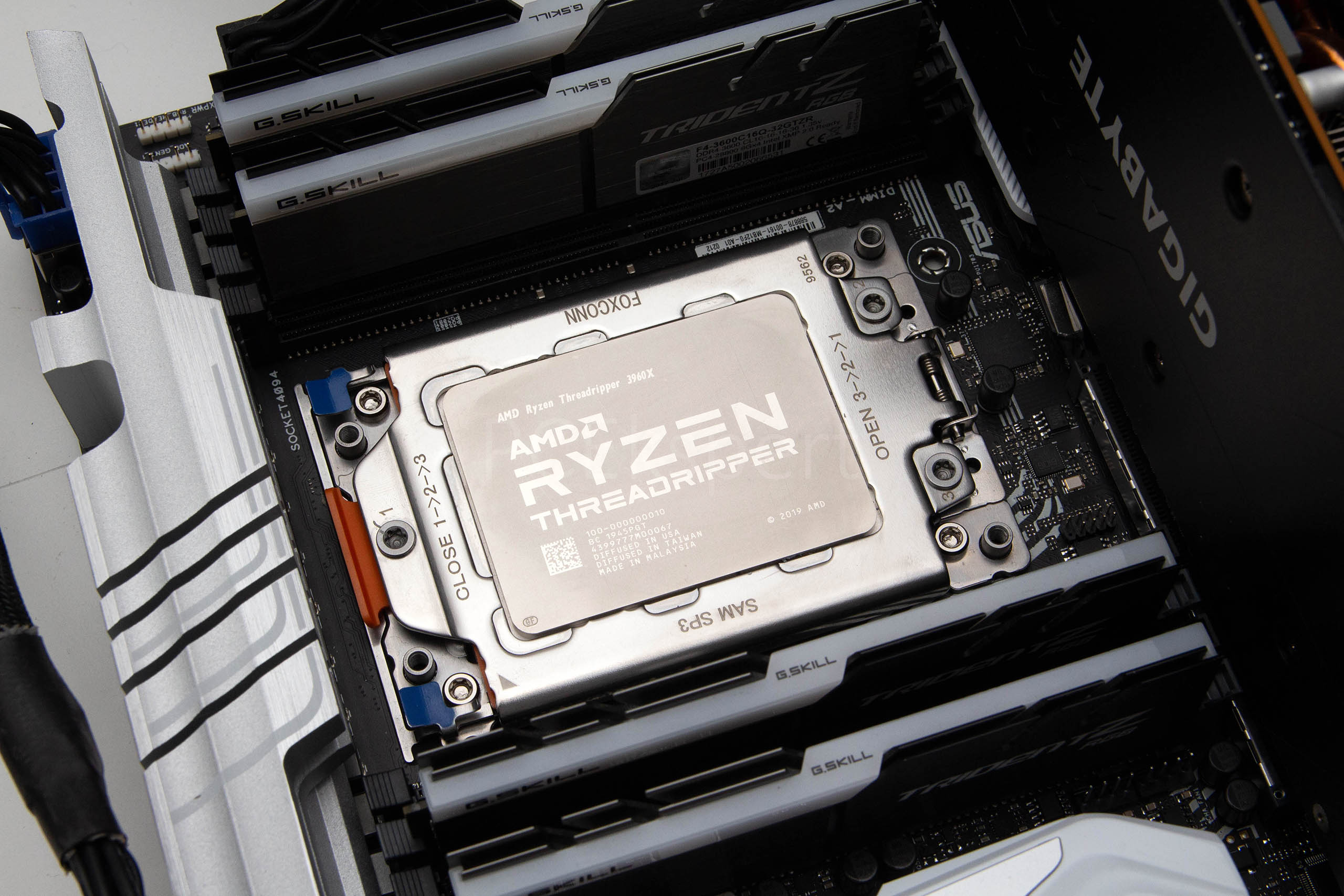 AMD Ryzen Threadripper 3960X recenzija