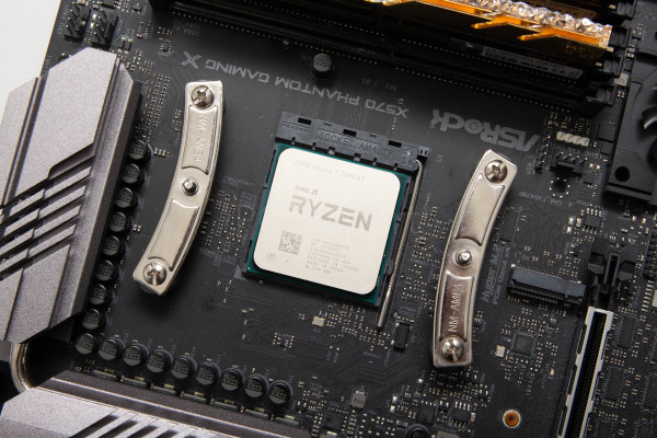 amd_ryzen_7_3800xt_6