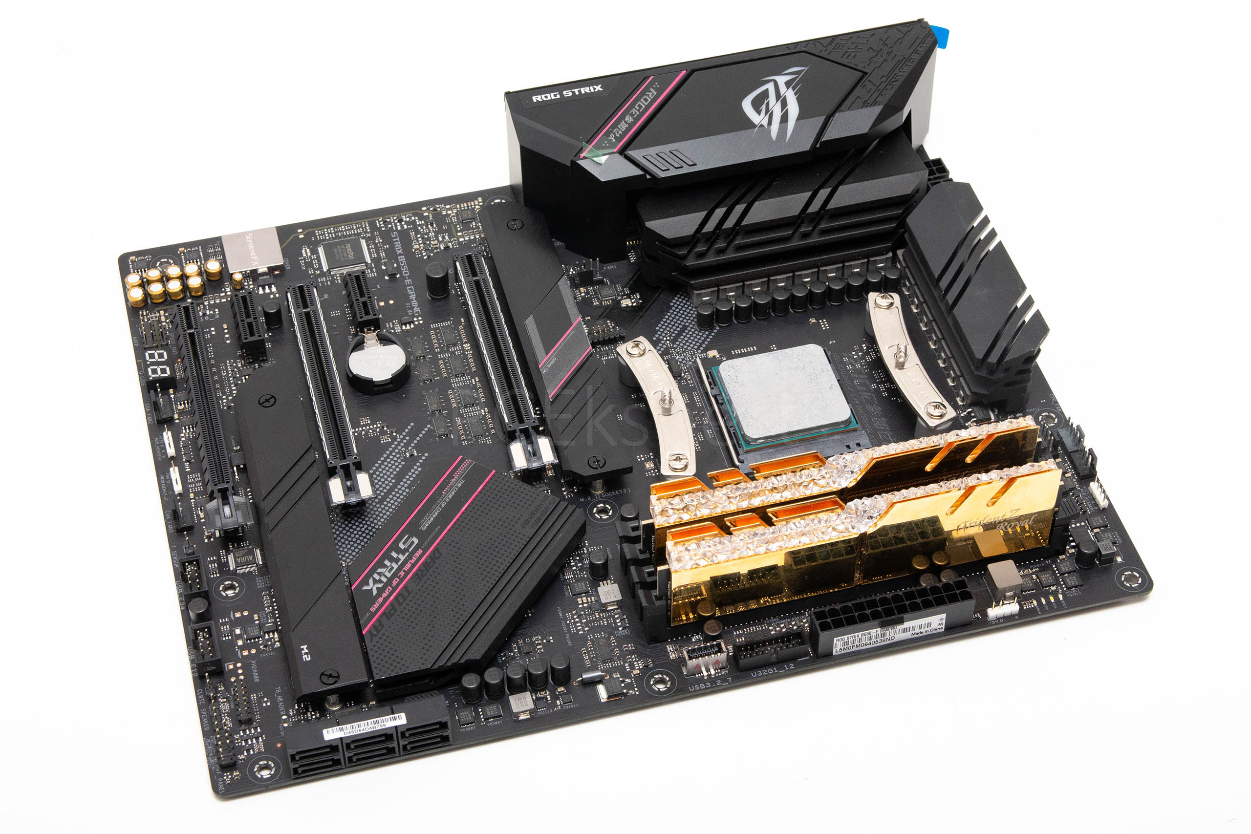 Brzi test – ASUS ROG STRIX B550-E Gaming