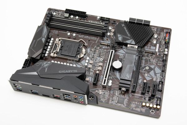 gigabyte_z490_gaming_x_2