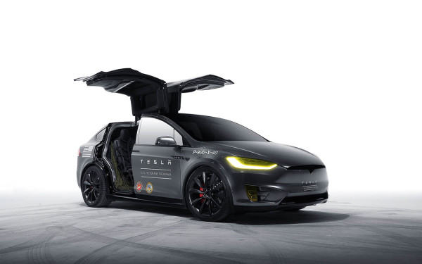 Znate li da 5-nm čip ide u Tesla automobile?