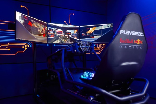 Partnerstvo AOC-a i Red Bull Racing Esportsa