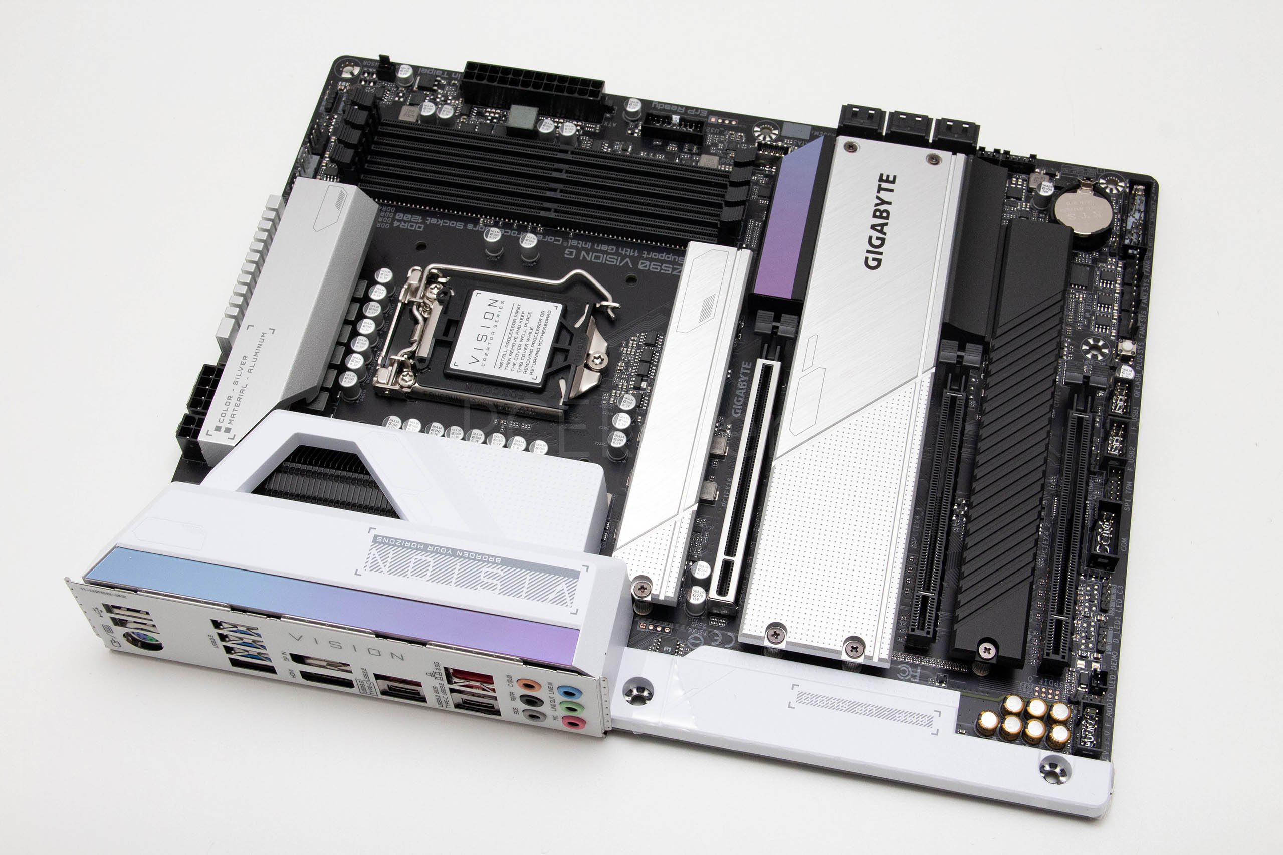 Gigabyte Z590 Vision G recenzija