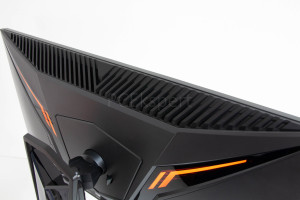 aorus_fi27q_x_7