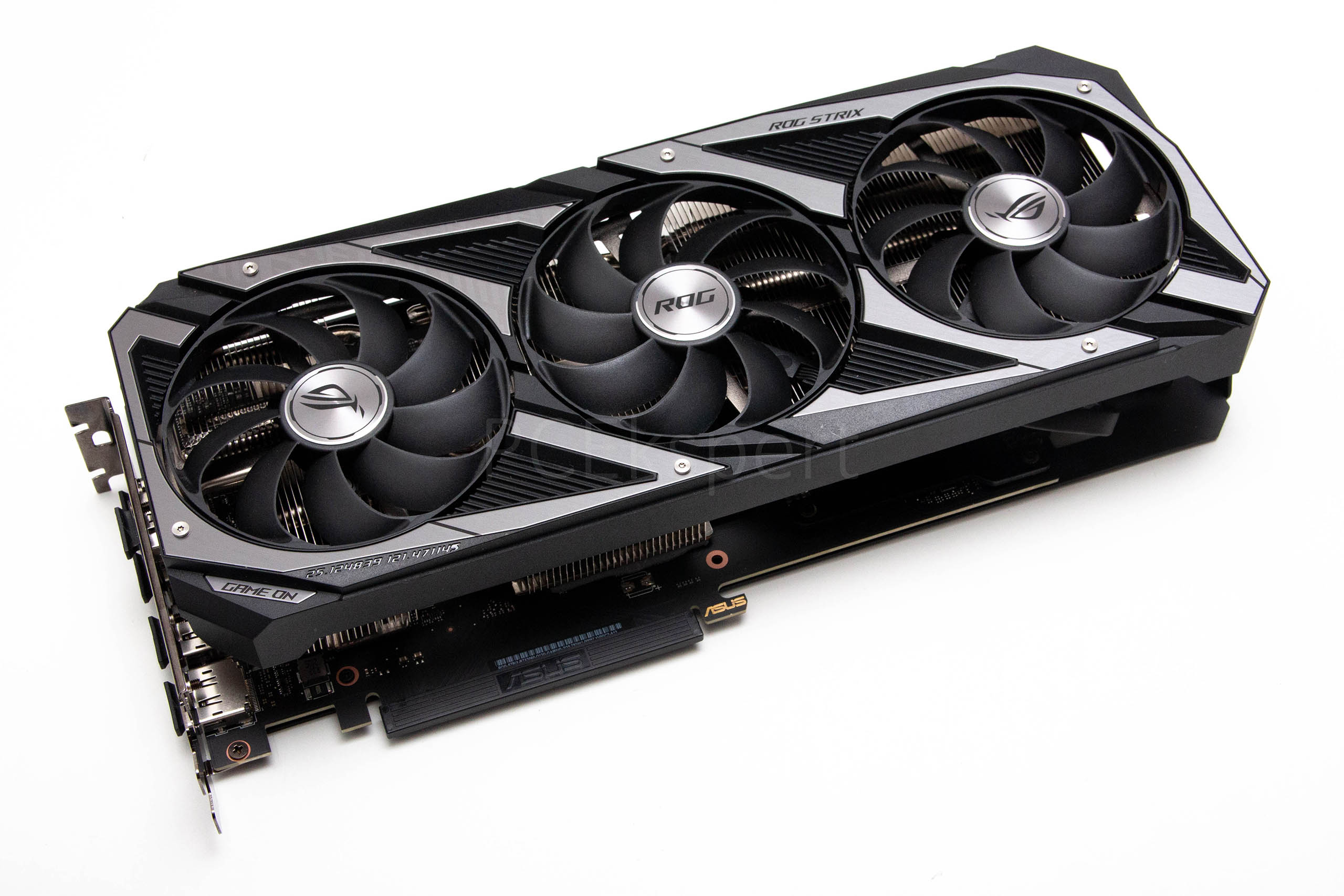 ASUS ROG STRIX GeForce RTX 3060 OC 12 GB recenzija