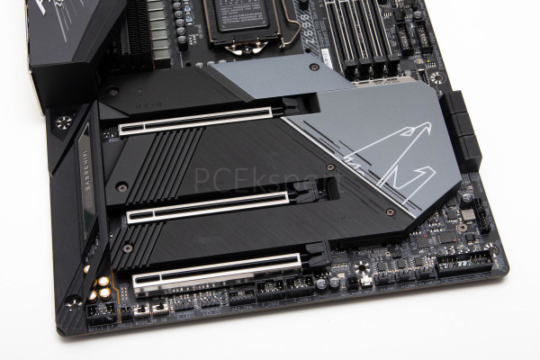 gigabyte_z590_aorus_master_8