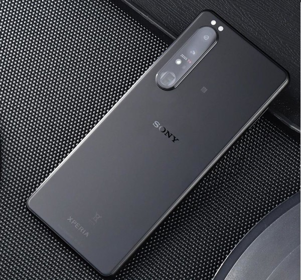 Sony Xperia 1 III dobitnik nagrade za najbolju kameru u pametnim telefonima za 2021 godinu