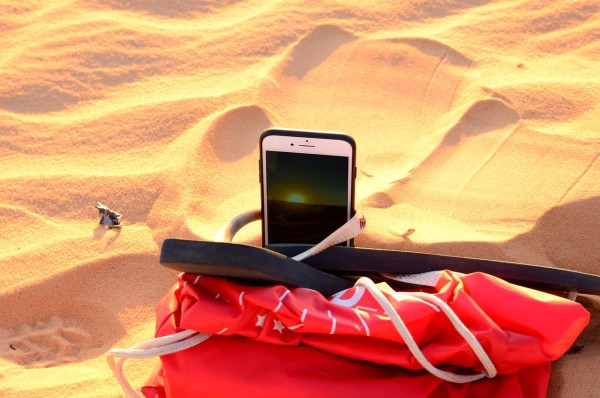 Zašto mobitel ne voli plažu (9)