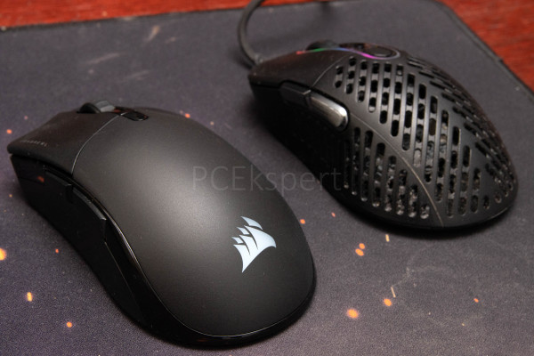 corsair_sabre_rgb_pro_wireless_5