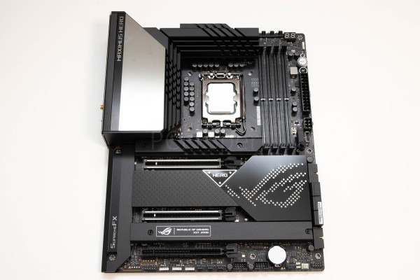 asus_maximus_z690_hero_3