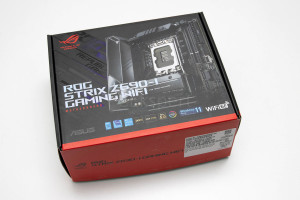 asus_rog_strix_z690-i_gaming_wifi_1