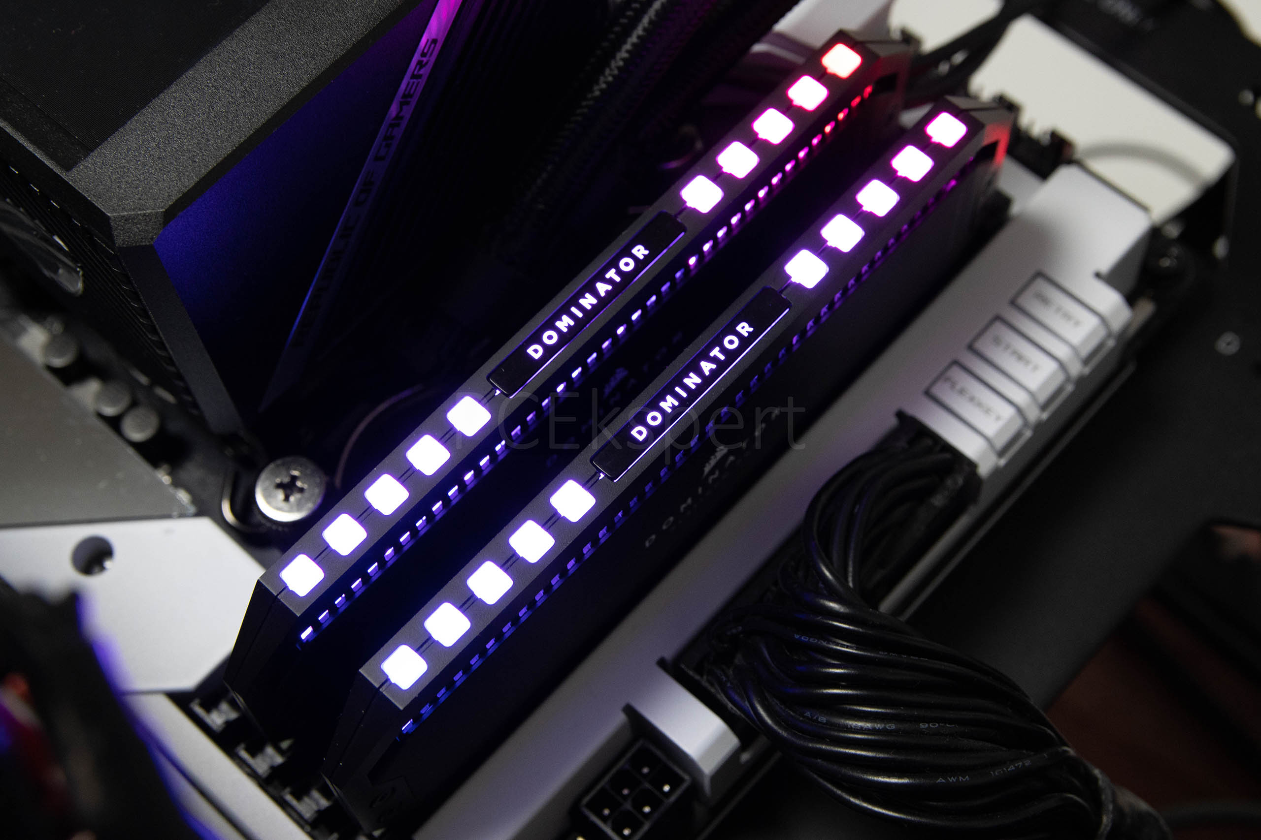 Corsair Dominator Platinum RGB DDR5 5.200 MHz recenzija